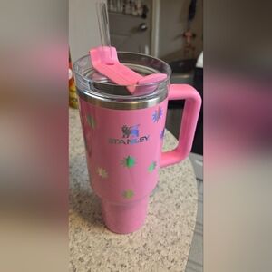 40 Oz Pink Starburst Stanley